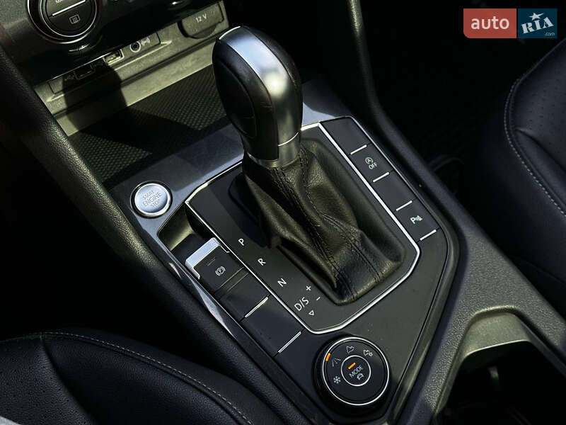 Внедорожник / Кроссовер Volkswagen Tiguan 2019 в Кропивницком