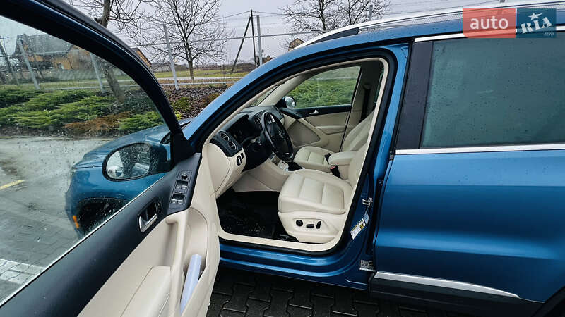 Внедорожник / Кроссовер Volkswagen Tiguan 2017 в Луцке