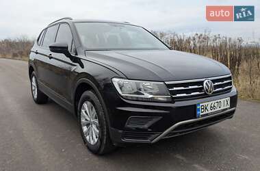 Позашляховик / Кросовер Volkswagen Tiguan 2020 в Рівному