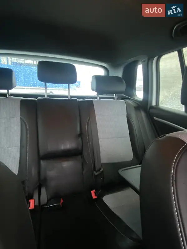 Volkswagen Tiguan 2015 VIN WVGZZZ5NZFW089278 фото оголошення 5 з 57