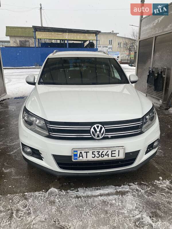 Внедорожник / Кроссовер Volkswagen Tiguan 2015 в Ивано-Франковске