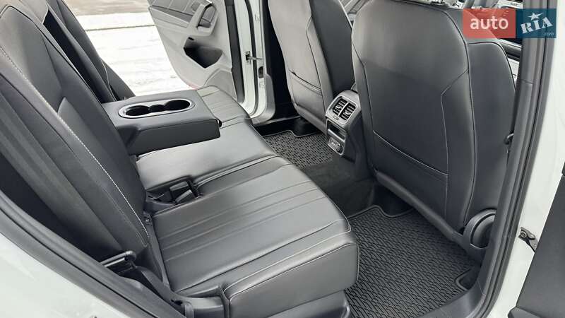 Внедорожник / Кроссовер Volkswagen Tiguan 2023 в Белой Церкви