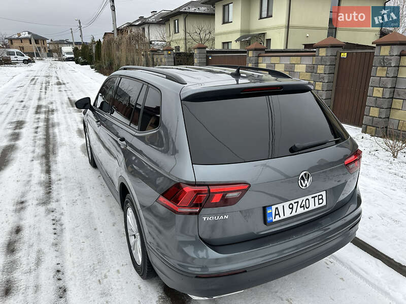 Внедорожник / Кроссовер Volkswagen Tiguan 2019 в Киеве
