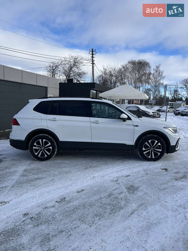 Внедорожник / Кроссовер Volkswagen Tiguan 2023 в Белой Церкви фото 6 Внедорожник / Кроссовер Volkswagen Tiguan 2023 в Белой Церкви