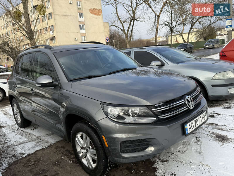 Внедорожник / Кроссовер Volkswagen Tiguan 2015 в Ужгороде фото 5 Внедорожник / Кроссовер Volkswagen Tiguan 2015 в Ужгороде