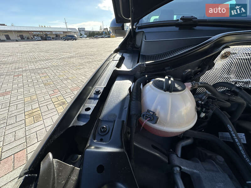 Внедорожник / Кроссовер Volkswagen Tiguan 2017 в Житомире