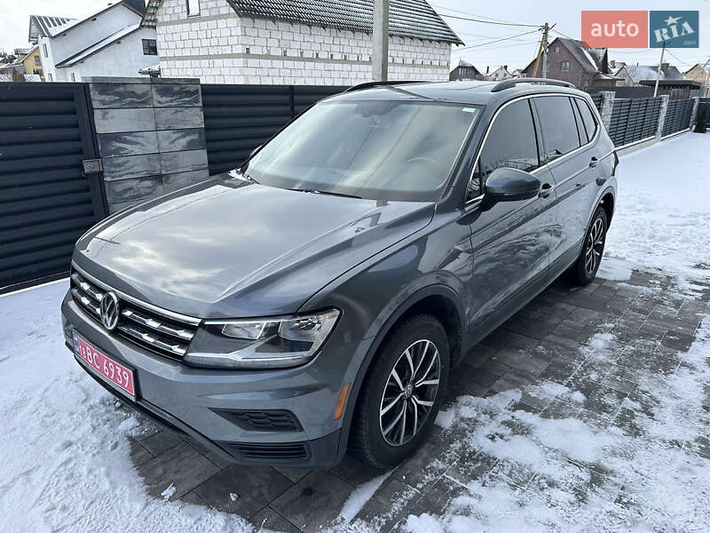 Внедорожник / Кроссовер Volkswagen Tiguan 2019 в Луцке