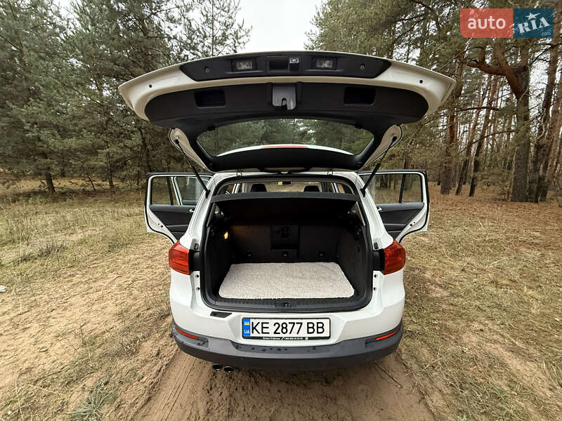 Внедорожник / Кроссовер Volkswagen Tiguan 2016 в Днепре фото 8 Внедорожник / Кроссовер Volkswagen Tiguan 2016 в Днепре