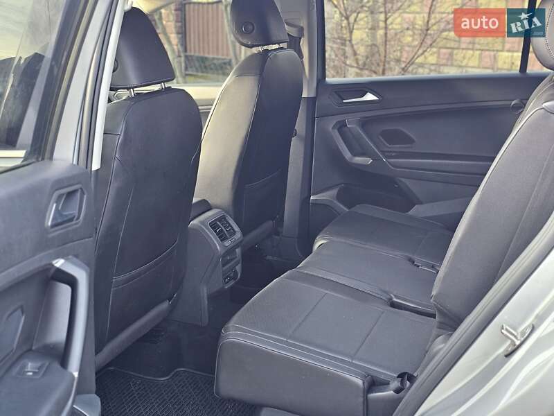 Внедорожник / Кроссовер Volkswagen Tiguan 2020 в Ровно