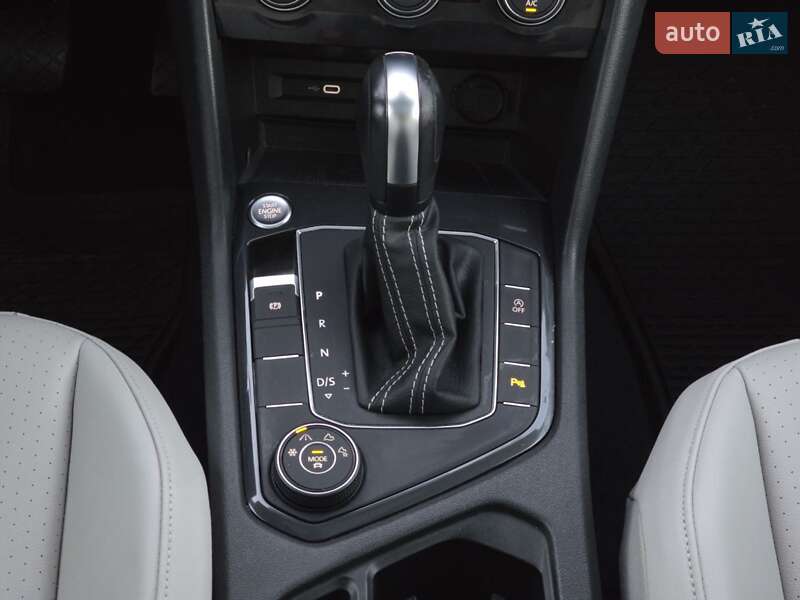 Позашляховик / Кросовер Volkswagen Tiguan 2020 в Кривому Розі фото 69 Позашляховик / Кросовер Volkswagen Tiguan 2020 в Кривому Розі