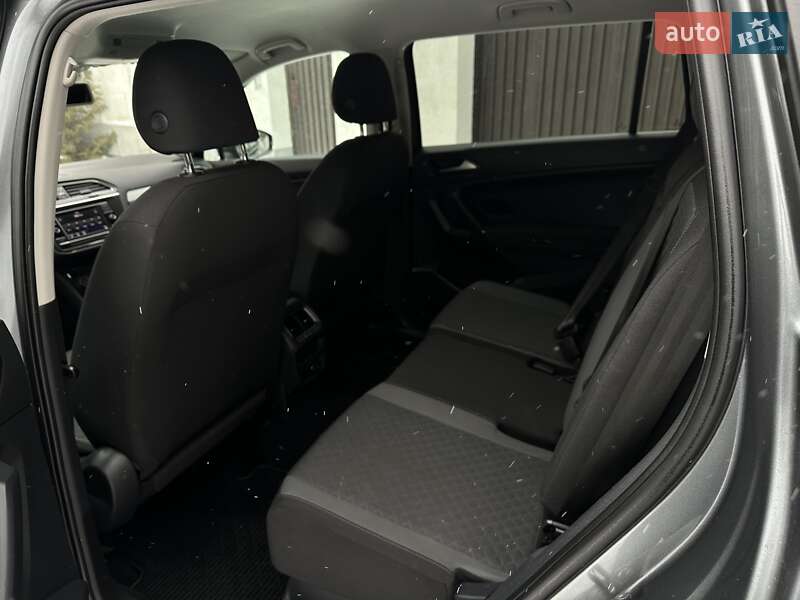 Внедорожник / Кроссовер Volkswagen Tiguan 2017 в Львове фото 38 Внедорожник / Кроссовер Volkswagen Tiguan 2017 в Львове
