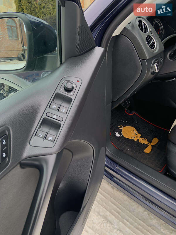 Внедорожник / Кроссовер Volkswagen Tiguan 2016 в Львове фото 14 Внедорожник / Кроссовер Volkswagen Tiguan 2016 в Львове