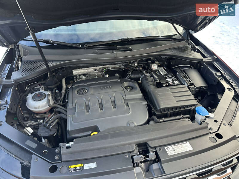 Внедорожник / Кроссовер Volkswagen Tiguan 2018 в Луцке фото 75 Внедорожник / Кроссовер Volkswagen Tiguan 2018 в Луцке