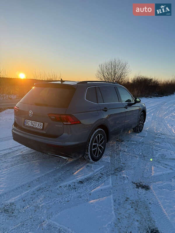 Внедорожник / Кроссовер Volkswagen Tiguan 2019 в Львове фото 7 Внедорожник / Кроссовер Volkswagen Tiguan 2019 в Львове