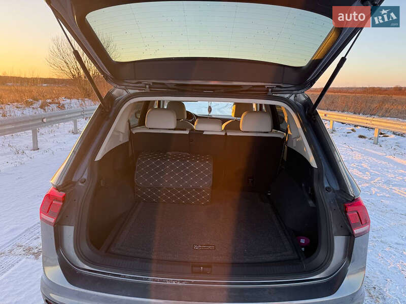 Внедорожник / Кроссовер Volkswagen Tiguan 2019 в Львове фото 9 Внедорожник / Кроссовер Volkswagen Tiguan 2019 в Львове