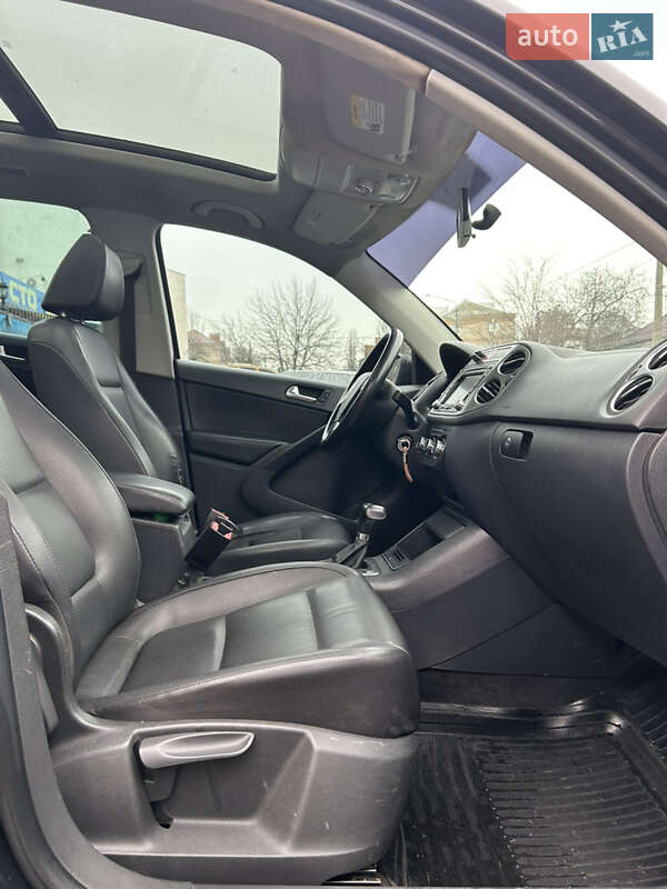 Внедорожник / Кроссовер Volkswagen Tiguan 2009 в Николаеве фото 49 Внедорожник / Кроссовер Volkswagen Tiguan 2009 в Николаеве