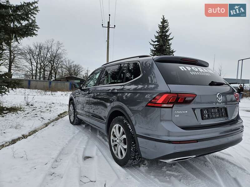 Внедорожник / Кроссовер Volkswagen Tiguan 2019 в Кропивницком фото 12 Внедорожник / Кроссовер Volkswagen Tiguan 2019 в Кропивницком
