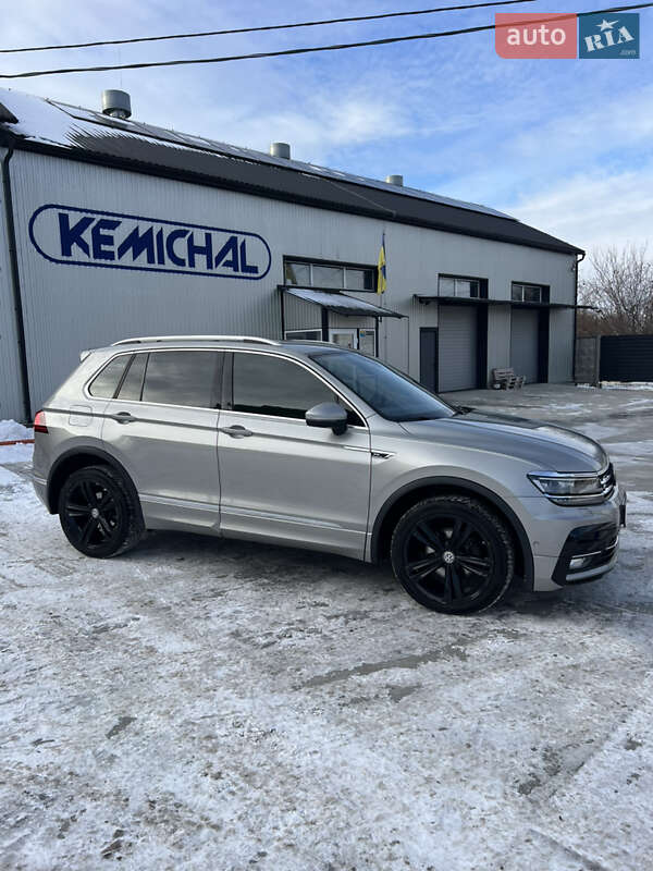 Внедорожник / Кроссовер Volkswagen Tiguan 2017 в Белой Церкви фото 8 Внедорожник / Кроссовер Volkswagen Tiguan 2017 в Белой Церкви