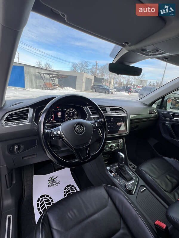 Внедорожник / Кроссовер Volkswagen Tiguan 2017 в Белой Церкви фото 26 Внедорожник / Кроссовер Volkswagen Tiguan 2017 в Белой Церкви