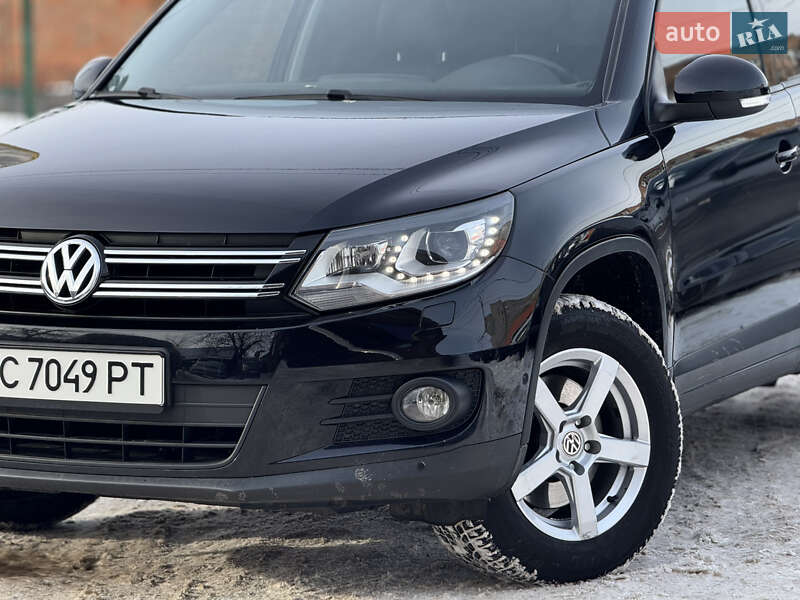 Внедорожник / Кроссовер Volkswagen Tiguan 2016 в Бердичеве