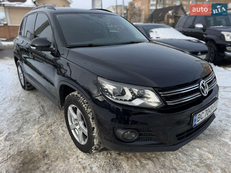 Внедорожник / Кроссовер Volkswagen Tiguan 2016 в Бердичеве