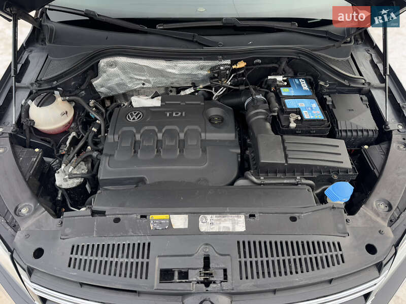 Внедорожник / Кроссовер Volkswagen Tiguan 2016 в Бердичеве