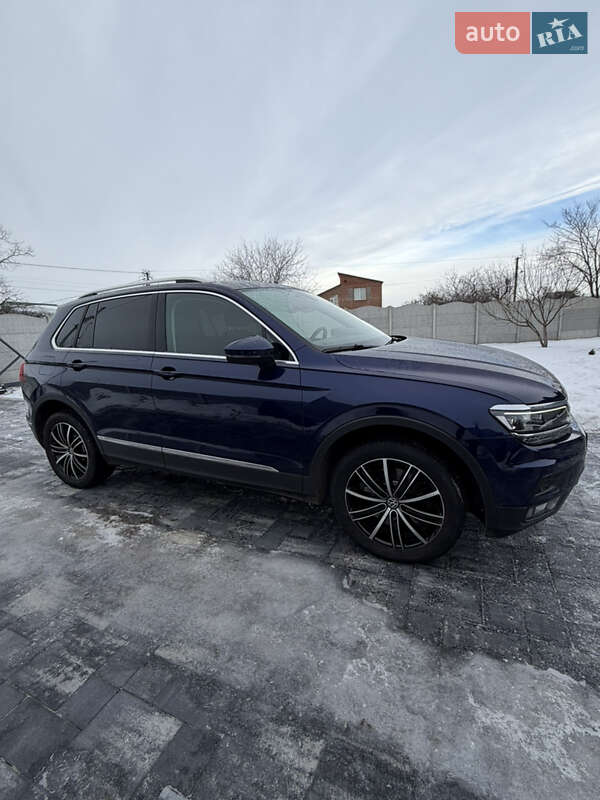 Внедорожник / Кроссовер Volkswagen Tiguan 2018 в Полтаве