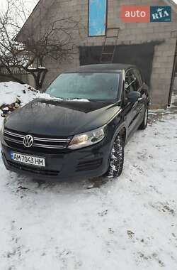 Позашляховик / Кросовер Volkswagen Tiguan 2011 в Житомирі