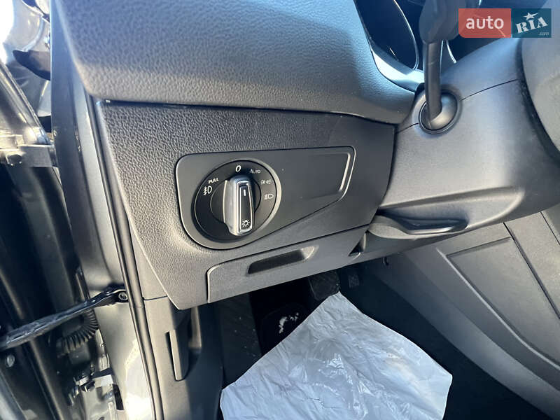 Внедорожник / Кроссовер Volkswagen Tiguan 2017 в Луцке фото 23 Внедорожник / Кроссовер Volkswagen Tiguan 2017 в Луцке