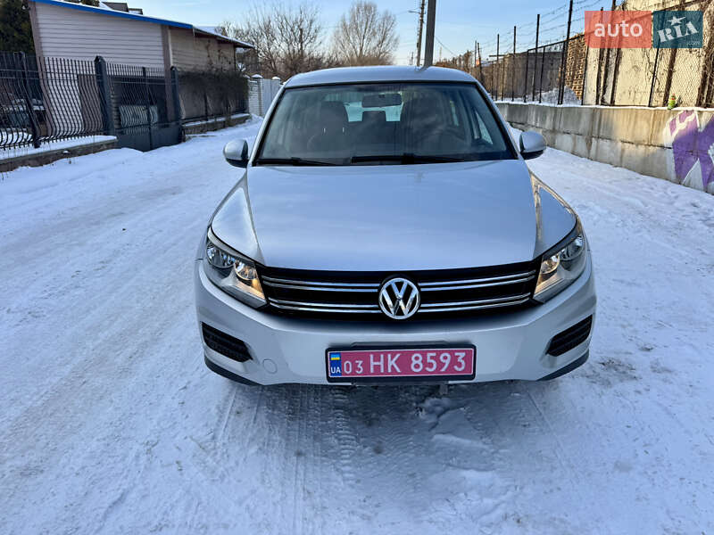 Внедорожник / Кроссовер Volkswagen Tiguan 2012 в Киеве фото 8 Внедорожник / Кроссовер Volkswagen Tiguan 2012 в Киеве