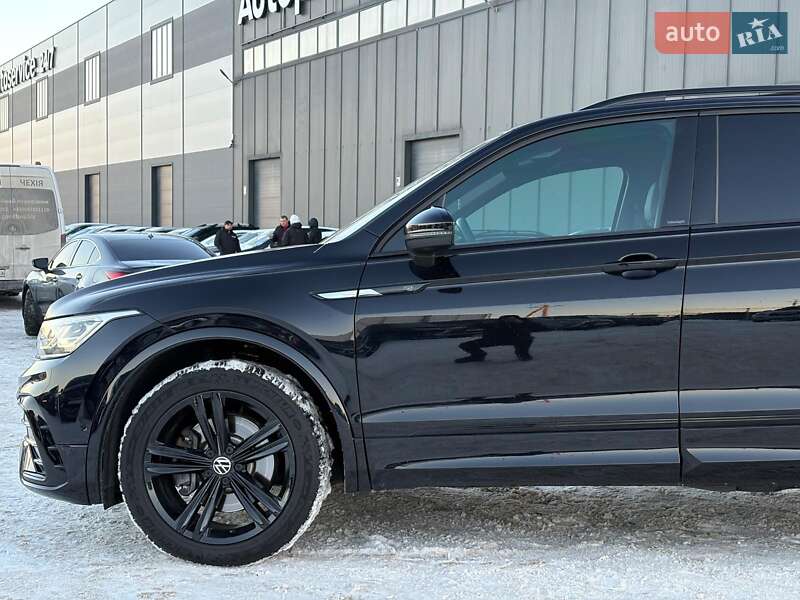 Позашляховик / Кросовер Volkswagen Tiguan 2020 в Львові