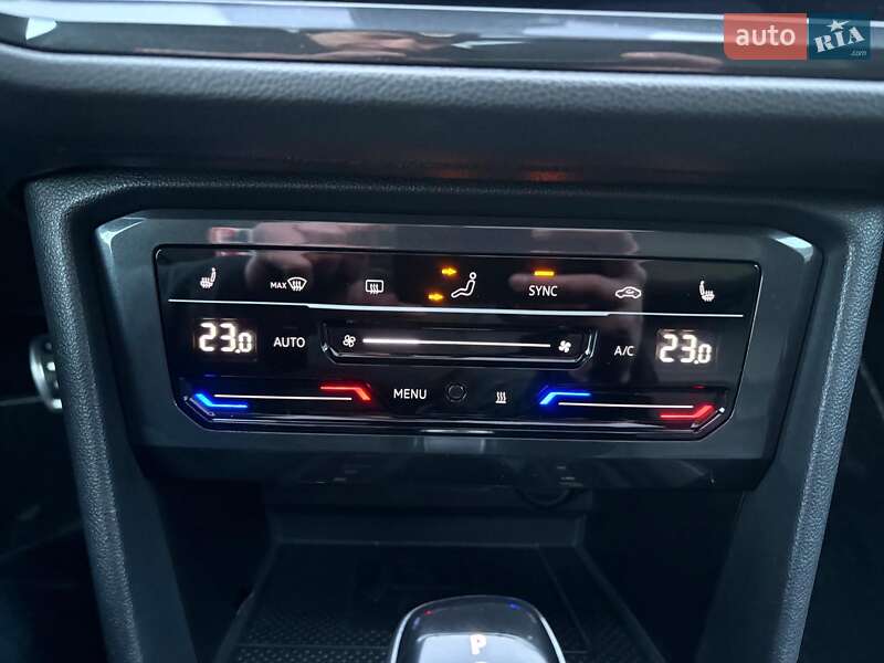 Позашляховик / Кросовер Volkswagen Tiguan 2020 в Львові