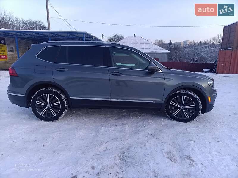 Внедорожник / Кроссовер Volkswagen Tiguan 2018 в Чугуеве
