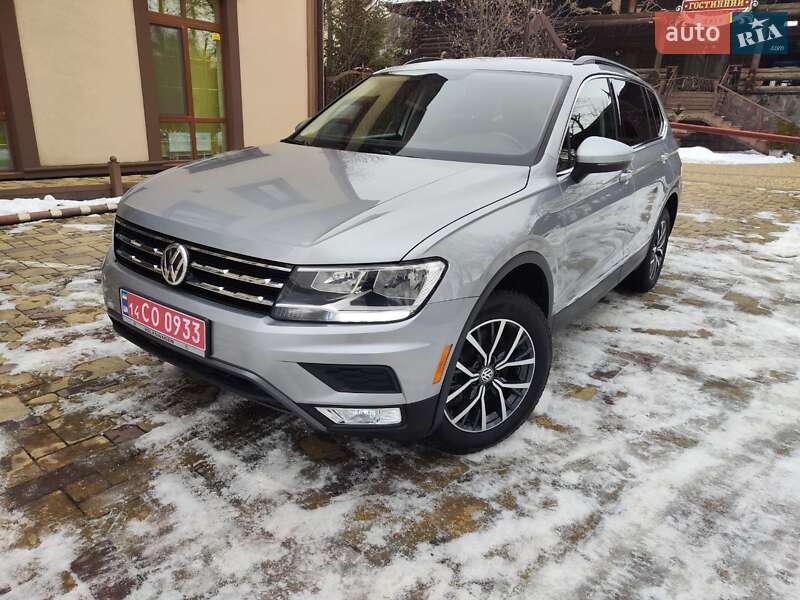 Внедорожник / Кроссовер Volkswagen Tiguan 2020 в Кременчуге фото 2 Внедорожник / Кроссовер Volkswagen Tiguan 2020 в Кременчуге
