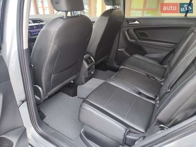 Внедорожник / Кроссовер Volkswagen Tiguan 2020 в Кременчуге фото 14 Внедорожник / Кроссовер Volkswagen Tiguan 2020 в Кременчуге