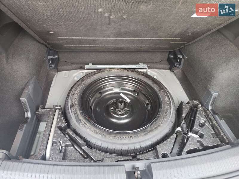 Внедорожник / Кроссовер Volkswagen Tiguan 2020 в Кременчуге фото 16 Внедорожник / Кроссовер Volkswagen Tiguan 2020 в Кременчуге