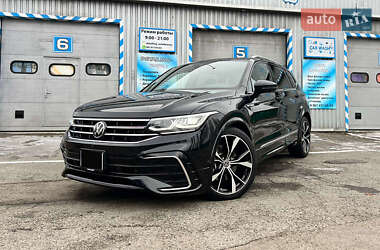 Позашляховик / Кросовер Volkswagen Tiguan 2022 в Києві