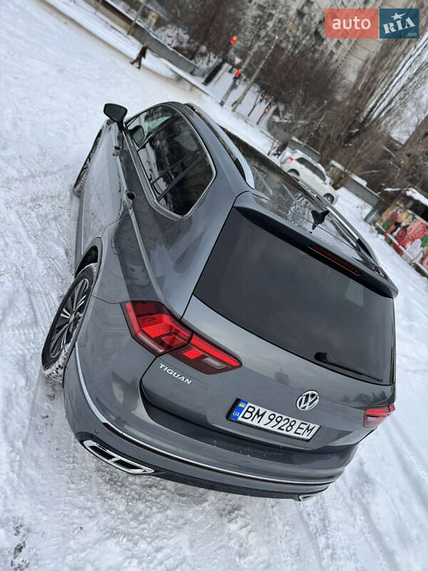 Внедорожник / Кроссовер Volkswagen Tiguan 2018 в Харькове