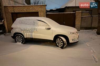 Позашляховик / Кросовер Volkswagen Tiguan 2010 в Дніпрі