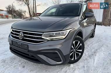 Внедорожник / Кроссовер Volkswagen Tiguan 2022 в Умани