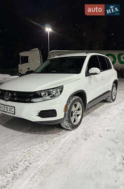 Внедорожник / Кроссовер Volkswagen Tiguan 2016 в Киеве