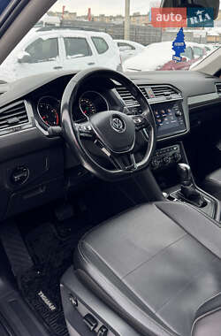 Внедорожник / Кроссовер Volkswagen Tiguan 2018 в Кропивницком