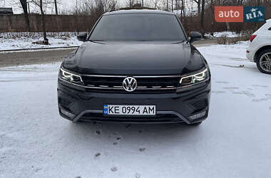 Позашляховик / Кросовер Volkswagen Tiguan 2017 в Івано-Франківську