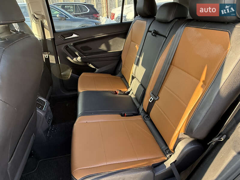 Внедорожник / Кроссовер Volkswagen Tiguan 2018 в Стрые