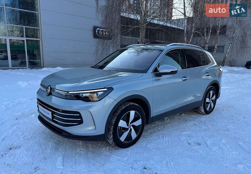 Volkswagen Tiguan 2024