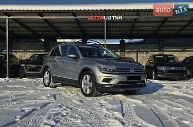 Внедорожник / Кроссовер Volkswagen Tiguan 2020 в Луцке