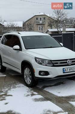 Внедорожник / Кроссовер Volkswagen Tiguan 2016 в Ивано-Франковске