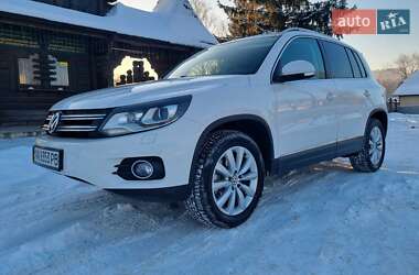 Внедорожник / Кроссовер Volkswagen Tiguan 2012 в Черновцах