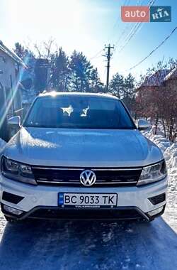 Позашляховик / Кросовер Volkswagen Tiguan 2019 в Львові