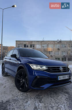 Внедорожник / Кроссовер Volkswagen Tiguan 2023 в Киеве